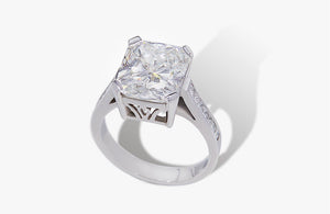 Radiant Cut Diamond Ring